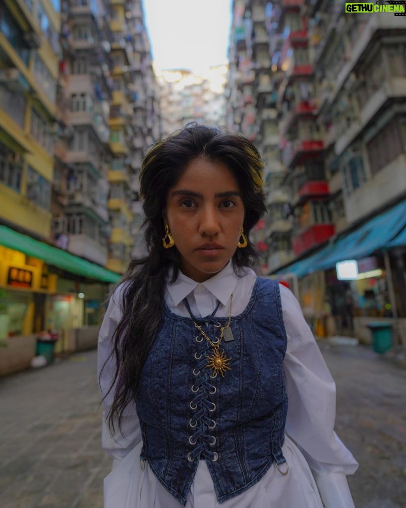 Karen Polinesia Instagram - Nuevos contextos Nuevas conexiones Nuevos amigos Hong Kong