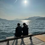 Karen Takizawa Instagram - 沸騰ワード10にて、 大好きになったホランさんとせっかち旅に行ってきました🍋🌊 ホランさんは普段からせっかちな 性格なため、色々な段取りを気にする人です☺️ でもそんな早い動きの人があまり 周りにいなかったので私は実は居心地よくて大好きになりました🌿😊 こんな早く時を刻んでもいいんだ、と 発見があったり、一日じゃ無理だよ、を 無理じゃなくさせたりと、急ぎ行動ならではの よさもあるのかもしれません✨ ほんとにみなさまの想像とおり早口です😂 なので言いたいことは全部言えるような スピードもありますし、一緒にいると 面白いことしかありませんよ😋🎈 みなさんも一度ホランさんとご飯して言葉の速さを体験してほしいくらいです🤭🤭 最初はせっかち具合に私なんて目にも入らないんだろうなと思ってましたが、今となっては優しいそしてだれよりも頼れるくらい強いお姉さんになりました😙♡(お姉さんということは本人には許可得てないので独断) 一緒に映画を見たり、お笑いライブに行ったりと生活の中にもホランさんがいます☺️♡ 夢も叶えてくださり、 ありがとうございました🥰🐬🏖️ また一緒に旅行きましょう☺️