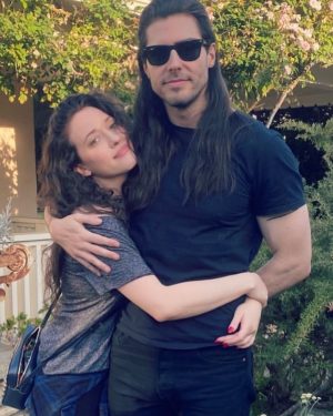 Kat Dennings Instagram - 🪢