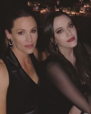 Kat Dennings Instagram - happy birthday gorgeous @jennifer.garner 💘💘