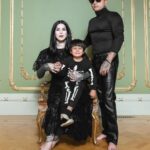 Kat Von D Instagram - It’s that time of the year to watch our little family grow older! 🖤 Every year, @prayers, Leafar and I take a family photo together. Thank you to our dear friend (and talented photographer) @s1rsuave for taking our portrait!! 🖤 We can’t wait to continue this tradition until we are all old and grey! We love our little nuclear family so much! 🖤