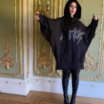 Kat Von D Instagram - Getting ready to drop new official KvD merch — including this limited edition, mega oversized hoodie with black on black branding! STAY TUNED! 🖤 PS. Please note that you can only get official Kat Von D merch on katvond.com alone. Anything else is a bootleg 💁🏻‍♀️ Make sure to sign up to my mailing list to be first to be notified! *link in bio* *thank you to @rockcandyphoto for shooting all the newness today!🖤