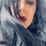 Kat Von D Instagram - Indiana is giving me perfect overcast weather to write lyrics to this melancholy song for the new album. 🖤 Trying to capture a specific second of a moment that I felt this year in this song.🖤 Can’t wait to share new music soon with you. 🖤