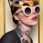Kat Von D Instagram - THIS SATURDAY!!🚨 Starting at Noon (PST) I will be Live auctioning off 100 pairs of sunglasses from my personal collection! 🙀 Click the link in my bio to sign up now for the Live Auction, if you haven’t already! The last auction I did on the @whatnot App was amazing and this one is gonna be even more fun!! Here’s what you need to know to be a part of it: •Live auction will be filmed here at my house in my closet w me and will start at Noon (pst) sharp! •click the link in my bio to set up your WhatNot app to become a verified buyer. It’s free, and literally takes a minute (and plus it’s a dope app)! •All sunglasses have a starting bid of $10, but pre-bids have already begun on the WhatNot App. •I plan on starting and ending the Live auction with a few FREE giveaways, so get ready! •sunglasses from my collection will include tons of beautiful and wild shades from indie, avant garde and major designers from around the world. •and no, you don’t have to bid on anything just to join, watch, and hang with me. See you, Saturday! X KvD