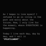 Kate Hudson Instagram - Worthy of your scroll time to read 💛 #repost #charliechaplin