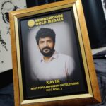 Kavin Instagram - School la kuda silver, bronze dha vaangirukaen.. 😁 Thank you @behindwoodsofficial #FirstGoldMedal