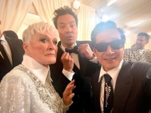 Ke Huy Quan Instagram - What more can I say? It’s THE MET GALA! 🤳