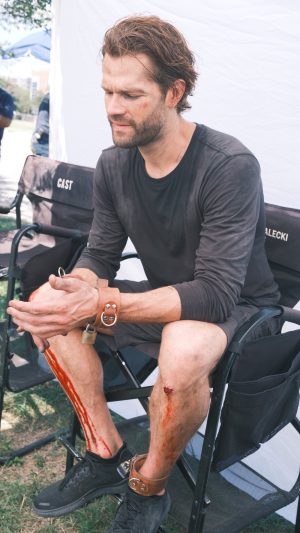 Keegan Allen Instagram - EPISODE 2 (season 3) tonight
Directed by @austinnichols 
Behind the scenes with context !!

Written by @yuh_dun_messed_up_a_a_ron