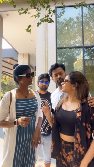 Keerthi shanthanu Instagram - Ada marubadiyum engayoo polam pa 😅 Highlight reaction of the reel …. #Thiru 🤣🤣🤣
@kikivijay11 @dir_thiru @kanithiru10 
Happy bday #Kani 🥳