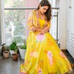 Keerthi shanthanu Instagram - 🔆Jus a girl who loves to twirl & swirl 🔆🌻 Wearing @studio149 💫 Captured by @zerowattsphotography 💫 Makeup & hair - myself 💫 #kiki #dolledup #event #yellow #love