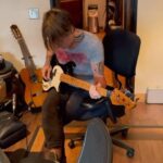 Keith Urban Instagram - Dancin’ In The Country (demo) out now ! We wrote this one back in October 2021, and it was my first time writing with @tylerhubbard. I especially looooved creating the track with @rosscopperman. Working fast with the ideas flowing !!! The whole thing came together really quickly; bass, ganjo, and there’s a very intentionally 80’s country, super compressed electric guitar riff going on. Such a fun day in the studio and hope you enjoy hearing how this one came together 🔥