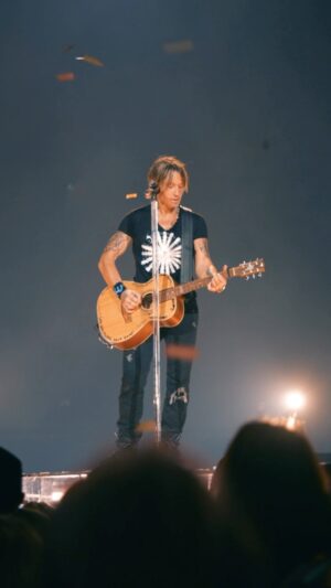 Keith Urban Thumbnail - 37K Likes - Top Liked Instagram Posts and Photos