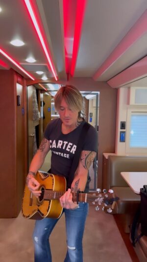Keith Urban Thumbnail - 97.2K Likes - Top Liked Instagram Posts and Photos