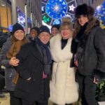 Kelly Clarkson Instagram - Shout out to my incredible team that froze outside with me last night @rockefellercenter tree lighting. We were freezing but it was so much fun!! Styling: @micaela Wardrobe: @arleeesha Makeup: @gloglomakeup Hair: @robertramoshair