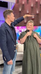 Kelly Clarkson Instagram - Highlights of our careers (pun intended). Anyone know what moment this was exactly? #throwback Make sure to tune in to the @kellyclarksonshow today!