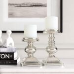 Kelly Clarkson Instagram - Anyone else hosting this year? Y’all, we got this! 💪 Get ready for holiday guests in style with my Kelly Clarkson Home line with @wayfair.