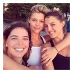 Kelly Rohrbach Instagram - My #WCW goes out to my beautiful sissys. Love you two! #sissysisters 😊😊😊