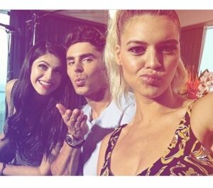 Kelly Rohrbach Instagram - 🙉🙊🙈 #may25th