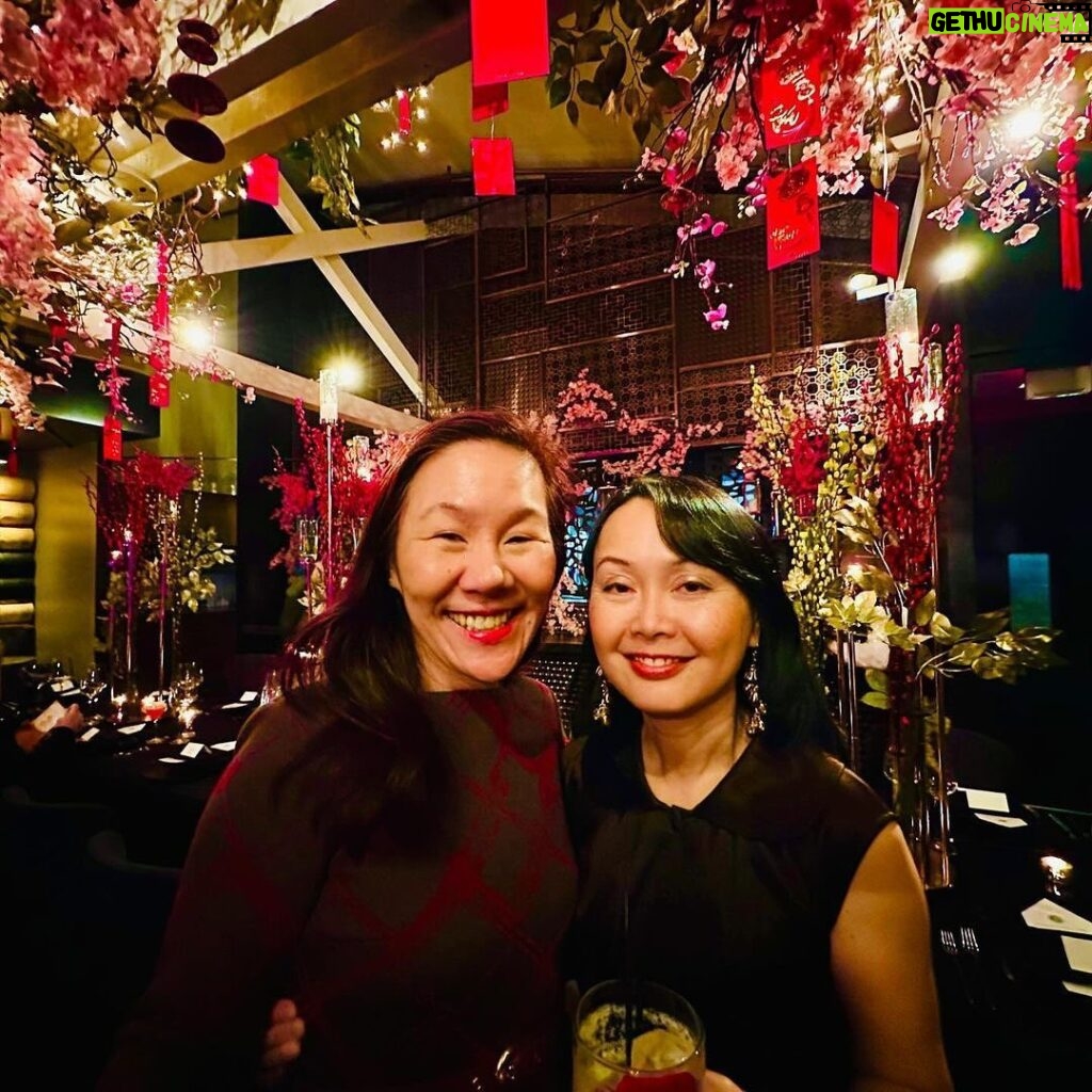 Ken Jeong Instagram - repost @tranhojeong Happy Lunar New Year 🧧 of the Dragon! We recently hosted a fundraiser for APM Studio’s podcast The Splendid Table at our favorite restaurant, Crustacean in Beverly Hills. It was a magical evening with Splendid Table host Francis Lam interviewing our dear family friend Chef Helene An. A big thank you to the whole An family including Chef Helene’s daughters Elizabeth, Hannah, Cathy, and Jacqueline for a fabulous event and delicious dinner with new and old friends. Please support American Public Media and listen to The Splendid Table. The recent Happy Lunar New Year episode was fabulous! Photos: 1) Francis Lam, Chef Helene with daughters Jaqueline, Hannah, and Cathy An. 2) Interview 3) Famous crab with garlic noodles 4) Joanne Griffith, Chief Content Officer for APM 5) Conversation with Hannah, Cathy, and Chef Helene An 6) Cathy Kim, my college roommate #splendidtable #apmstudios #crustaceanbeverlyhills