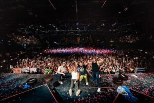 Kendall Schmidt Instagram - Thank you Chile, Argentina, Colombia, and Brazil.
These 6 shows were some of the best EVER!
Can’t wait to come back and get weird. Love you all!

📸 - @aarongatewoodx