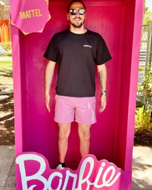 Kendall Schmidt Instagram - The original Ken Doll
#iamkenough 
This is how I’m getting ready for our show in PHX tonight! Been beaching off all day. Ready to rock!
#CGETour2023