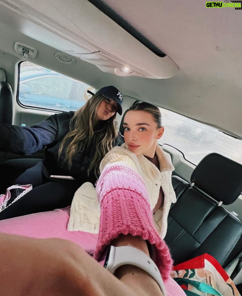 Kendall Vertes Instagram - Back seat is where it's at