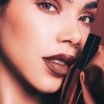 Kenia Os Instagram – My new bby 𝑷𝒐𝒅𝒆𝒓
✧˖°Matte lipstick & liquid eyeshadow ✧˖°

Pre venta disponible 
www.kosbeauty.mx Mexico