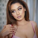 Kenisha Awasthi Instagram - Some MAD awesome looks created by @makeupbyanitashetty and shot impeccably well by @rk_fotografo #carouselpost #kenishaglam #kenishaawasthi #hazeleyedbeauty #conceptmakeup