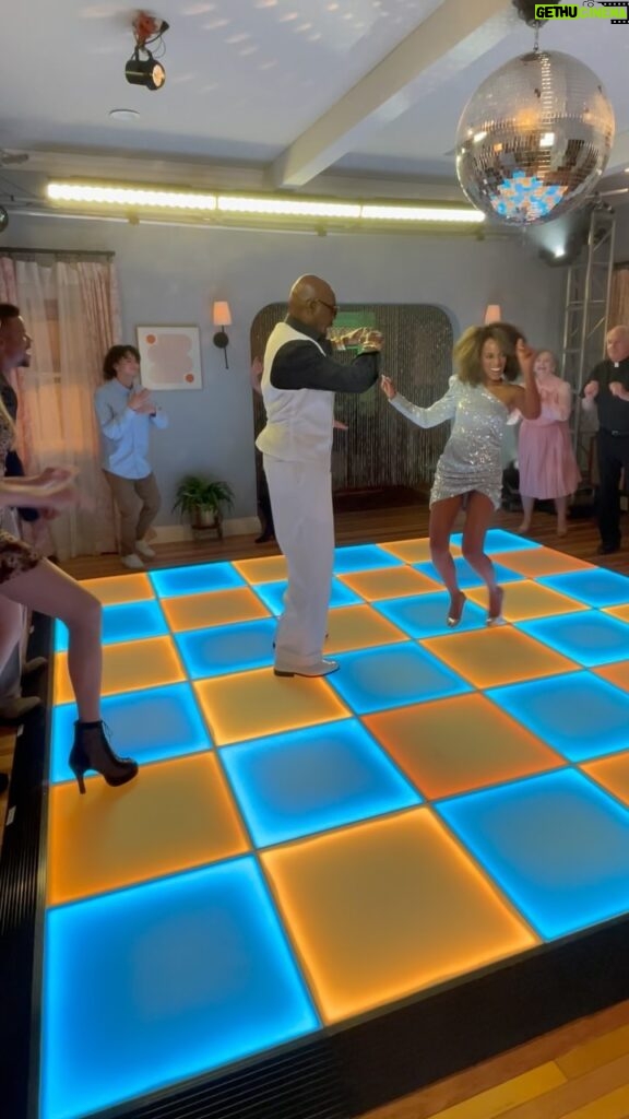 Kerry Washington Instagram - Still one of my favorite days on set EVER!!!!!! Love this dancing man. HAPPY BIRTHDAY @theauthenticdelroylindo!!!!!!!! 💃🏾🕺🏾 #UnprisonedHulu #BTS Minneapolis, Minnesota