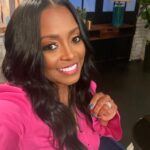 Keshia Knight Pulliam Instagram - Married At First Sight AFTER PARTY is on @lifetimetv NOW!!! @mafs Family… Are you guys enjoying the show ?!?!? ***Swipe for a little #BTS candid*** Hair: @maishaoliver Make-up: @deedee_kelly Wardrobe: @scoobiewest 😜