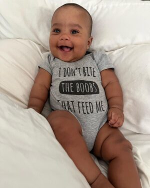 Keshia Knight Pulliam Instagram - I little morning Sonshine for your timeline!! Thank you Auntie Saki for my onesie ❤️

#KnightJames #Love