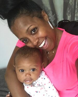 Keshia Knight Pulliam Instagram - Mommy & Ella... back when my big munchkin was a little munchkin... 💕 #TBT