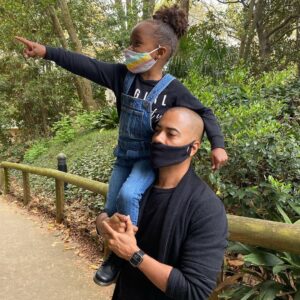 Keshia Knight Pulliam Instagram - Mommy-ing (v)- The act of being a mommy. AKA... The greatest job on earth!!!

***Thanks for the sweatshirt @domibychloe !!! FYI... this is a black business owned by a @spelman_college alumna... GO SUPPORT!! 💙

Oh... I have no clue who Ella & Brad were looking at, but they were about to get the business!! 😂😂😂