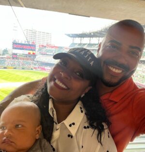 Keshia Knight Pulliam Instagram - Knight & Deuce 
out in these ATL Streets!! #GoBraves