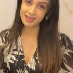 Ketaki Mategaonkar Instagram - #FullVideoOnYoutube Read Caption… Sorry for a late post! This song has been my jam since childhood! @subhashghai1 I am glad songs like these have shaped our Indian music! And made it so incredible. @uditnarayanmusic I fell in love with your voice when I heard the second antara! And Taal is one of the bestestttt albums by @arrahman ji, the legend and whose songs I learnt since childhood and have worshipped him as a guru! Distantly. 🥹💜. Here is a tribute to you sir. Thank you for making my childhood musical and so so beautiful by your music and for indirectly teaching me! @therealalkayagnik for singing it so beautifully. #taal #boolywood90s #bollywood #aishwariyarai #aishwarya #subhashghai #hindisongs #reelitfeelit #reelsinstagram