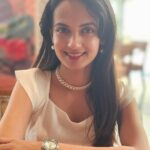 Ketaki Mategaonkar Instagram - #WowWeekend When my birthday was well spent last weekend! 🤍🤍With my two darlings.. @ashisharti. Wonderful day at @jwmarriotthotels. Superb food! Missing aai baba,Nehu, Vidu, deeps and Pete ! @ashisharti love you to the moon and back! 💜 JW Marriot,Pune