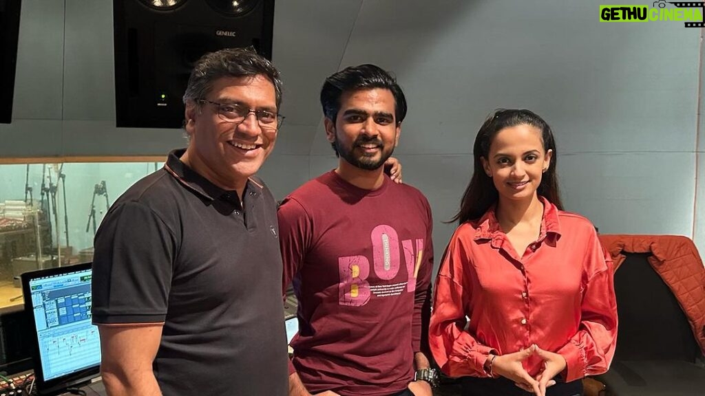 Ketaki Mategaonkar Instagram - Recorded a mesmerizing song at Yashraj Studios, by the brilliant @m.d.saurabh . 🌟 Swipe left for exclusive glimpses of the magical moments during the session. 📸✨ Loved every bit of the challenge in this intricate Ganesh Stuti! 🙌 Shoutout to the amazing @vijaydayal for making it so special. 💜 He understands the singers and makes them very comfortable and takes out the best in them! I always consider him my lucky charm as every song he has mixed and mastered has been loved so so much by the audience and my listeners 🥰. Can’t wait for you all to experience this one! #MusicMagic #RecordingDiaries #NewSongAlert #GaneshStuti #StayTuned #KetakiMategaonkar #explorepage #ketakimategaonkar #marathiactress