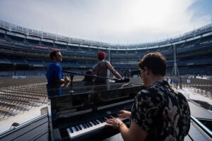 Kevin Jonas Instagram - See you at 8pm @yankeestadium!!!