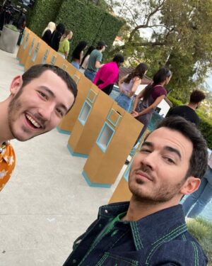 Kevin Jonas Instagram - Happy birthday to the man, the myth, the legend… @franklinjonas!