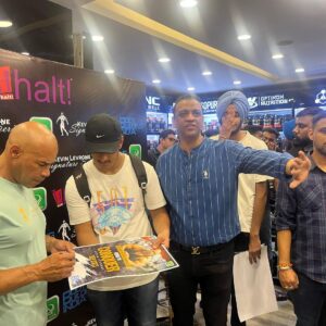 Kevin Levrone Instagram - Shaaboom Tour Visits Chandigarh India 🇮🇳 @haltnutrition 1 of 45 locations that has @levrone_signature_series #levrone #levronesupplements #levrone_signature_series