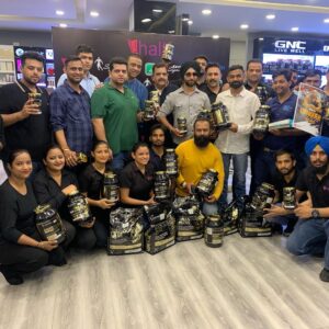Kevin Levrone Instagram - Shaaboom Tour Visits Chandigarh India 🇮🇳 @haltnutrition 1 of 45 locations that has @levrone_signature_series #levrone #levronesupplements #levrone_signature_series Chandigarh, India