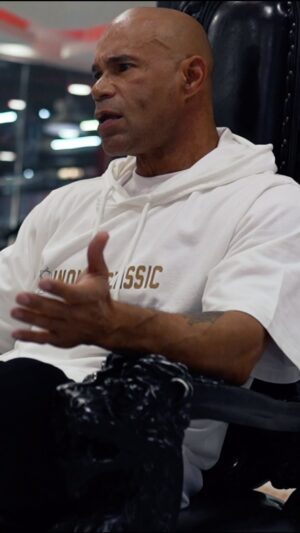 Kevin Levrone Instagram - (Finding Your Purpose)
When you think your life is falling apart it’s actually fallen into place. Just hold on no matter what you’re going through it will pass. Kevin Levrone #levrone #godbetheglory