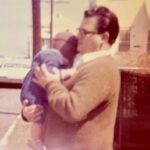 Kevin Smith Instagram - 20 years ago today, my Dad died. So this morning, my brother Don and I took our Mom to church. Shockingly, the roof didn’t cave in on the director of DOGMA. The mass was celebrated in memory of Pop - a man who shaped my life, both literally and figuratively before he left this world. Two decades back, my whole family happened to be in Philadelphia at the same time - so they all came to my #wizardworldphilly Q&A. After the Q&A, we went to dinner at @mortonssteak: @jenschwalbach, me, Dad, Donald, @donsgirlgrace, @virginia_in_vienna & her husband Eric (Don’s husband Jerry was stuck in Florida), where we had the time of our lives for the last time in his life. After a memorable meal with the family he co-created, Dad died in the wee hours of the following morning, June 1, 2003. A portion of his ashes have resided with me since his cremation, as a constant reminder of the quiet patriarch without whom I wouldn’t even exist. My sister has long maintained that I based Silent Bob on Dad - the guy who said very little unless he had something funny or insightful to impart (ironically, that would mean Jay is based on my Mom). I don’t know if I got Silent Bob from Dad, but I got nearly everything else. In the pic of me at the lectern, the bald spot in the front row is my Father - who fed me Standup comedy albums as a kid and loved to watch me talk to a crowd, knowing those records made an impact on his youngest son. While growing up, Dad took me to the movies all the time too - so he likely knew both my careers as a storyteller came indirectly from his unintentional influence. I’m happy he got to meet @harleyquinnsmith (he was a big fan), but he’s been gone twenty years and I still miss him. So if you can (and if you wanna), hug your Dads for me today, Kids. And if you’re in Toronto on Friday or Jersey on Saturday, come see me at the @sandersoncentrebrantford or @smodcastlecinemas. That sounds like a self-serving plug because it is - but it’s also in memory of a guy who’d still be in the front row watching me if he could. Miss you, Pop. Rest in Power. #KevinSmith #dad #mementomori