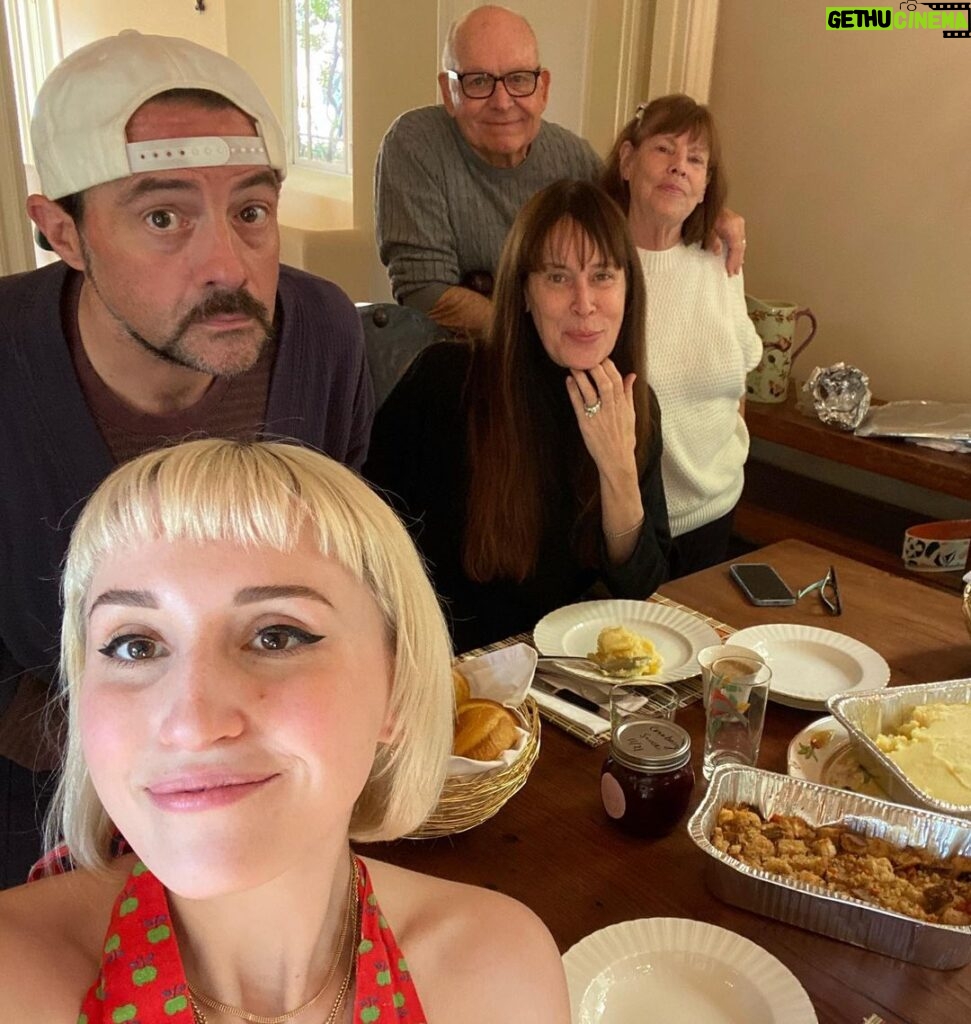 Kevin Smith Instagram - Happy Thanksgiving, Kids! I had a lovely day with the family, gorging on savory starches! And I couldn’t have afforded that without your continued financial support of my (f)arts and crafts. I’m sincerely thankful anybody still gives a shit about my nonsense, as it’s been nearly 30 years since it all started. If you ever saw me live at @smodcastlecinemas or bought stuff from @jayandsilentbobstash this year, you made this memory possible. I’m incredibly grateful. Also, if you watch Fat Man Beyond, you likely heard me tell the story of how Jen shattered her hip and had emergency hip replacement surgery 3 weeks ago. The good news is she’d mended enough to make it upstairs to the table as well. I gave thanks yesterday, but today? I’m feeling grateful. #KevinSmith #thanksgiving