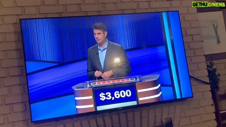 Kevin Smith Instagram - It’ll never not be thrilling to hear my name on @jeopardy, but the Reverse Flash delivered the heads-up himself! Many thanks, @cavanaghtom!