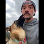 Kevin Smith Instagram – Birdie offers her unique brand of encouragement for a @runyoncanyon hike. #KevinSmith #dogsofinstagram #germanshepherd