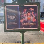 Kevsho Instagram - disculpen la intensidad pero uno no estrena una serie mundialmente todos los días 🥲♥️ ya vieron entrelazados en disney+? quiero saber qué les parecióooooo los leo!