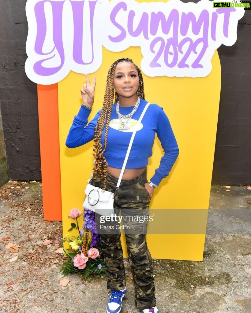 Khamyra Sykes Instagram - It was EVERYTHING for me @essencegu_ @essence . The GU summit ate w/ powerful, beautiful and inspirational baddies. Thank you #gusummit for inviting me💜 Thank you @cxmmunity.co for having me Host the dopest Gaming Tournament 🎮we were 🔥til the 🌧️ shut us down… Atlanta, Georgia