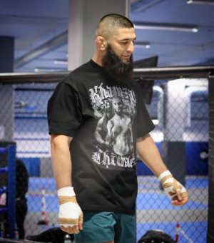 Khamzat Chimaev Instagram - theborzstore.com

Online June 8th