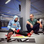 Khamzat Chimaev Instagram - С кем угодно когда угодно 👊🏼💯 Ноги 👣 у меня чистые просто маты грязные 😂 Stockholm, Sweden